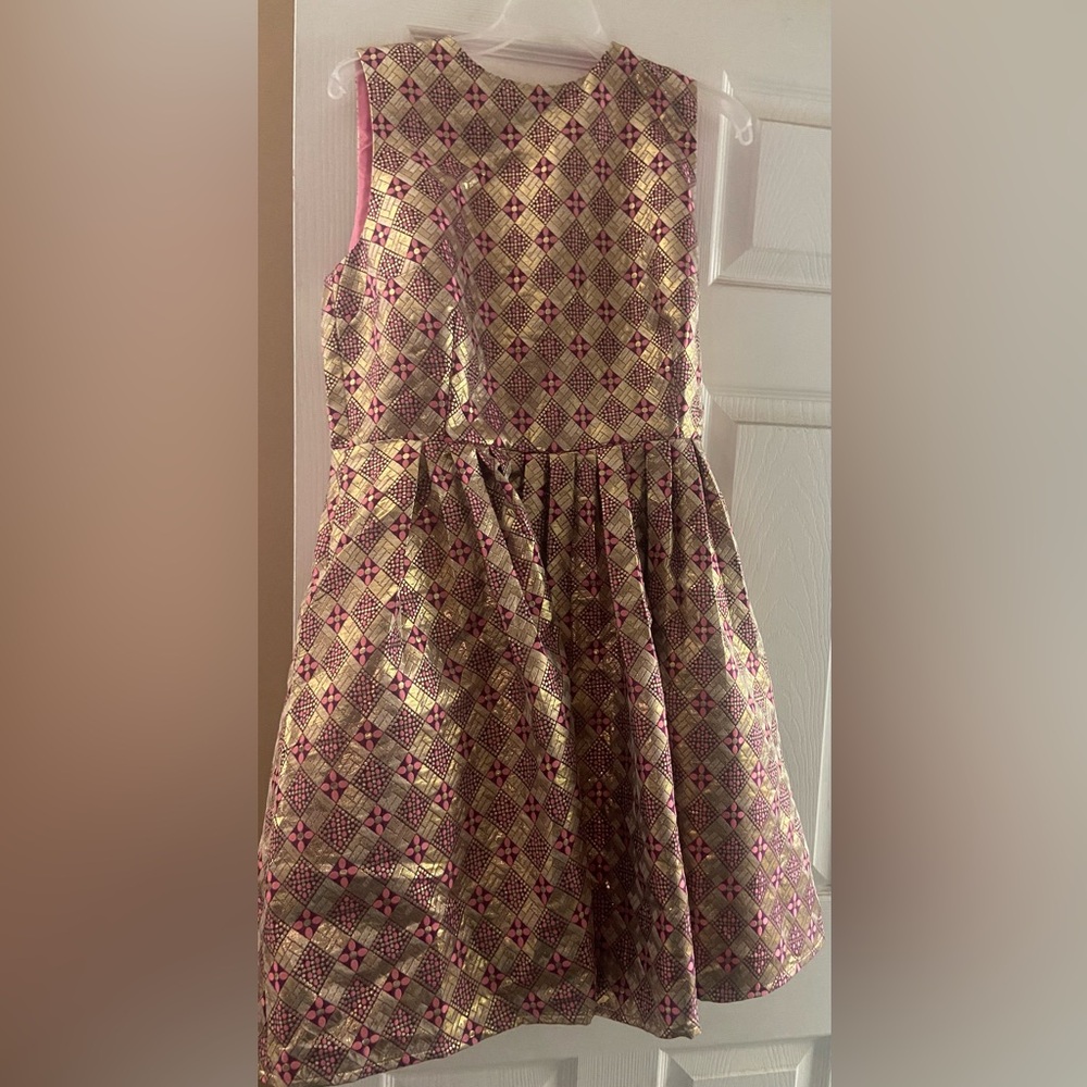 NWT gorgeous dress from Tucknernuck.